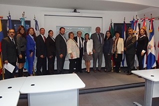 Reunión en el ILCE